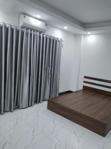 Bán nhà 6 tầng 27m2 tại Trần Quốc Toản, Hàng Bài, Hoàn Kiếm, Hà Nội
